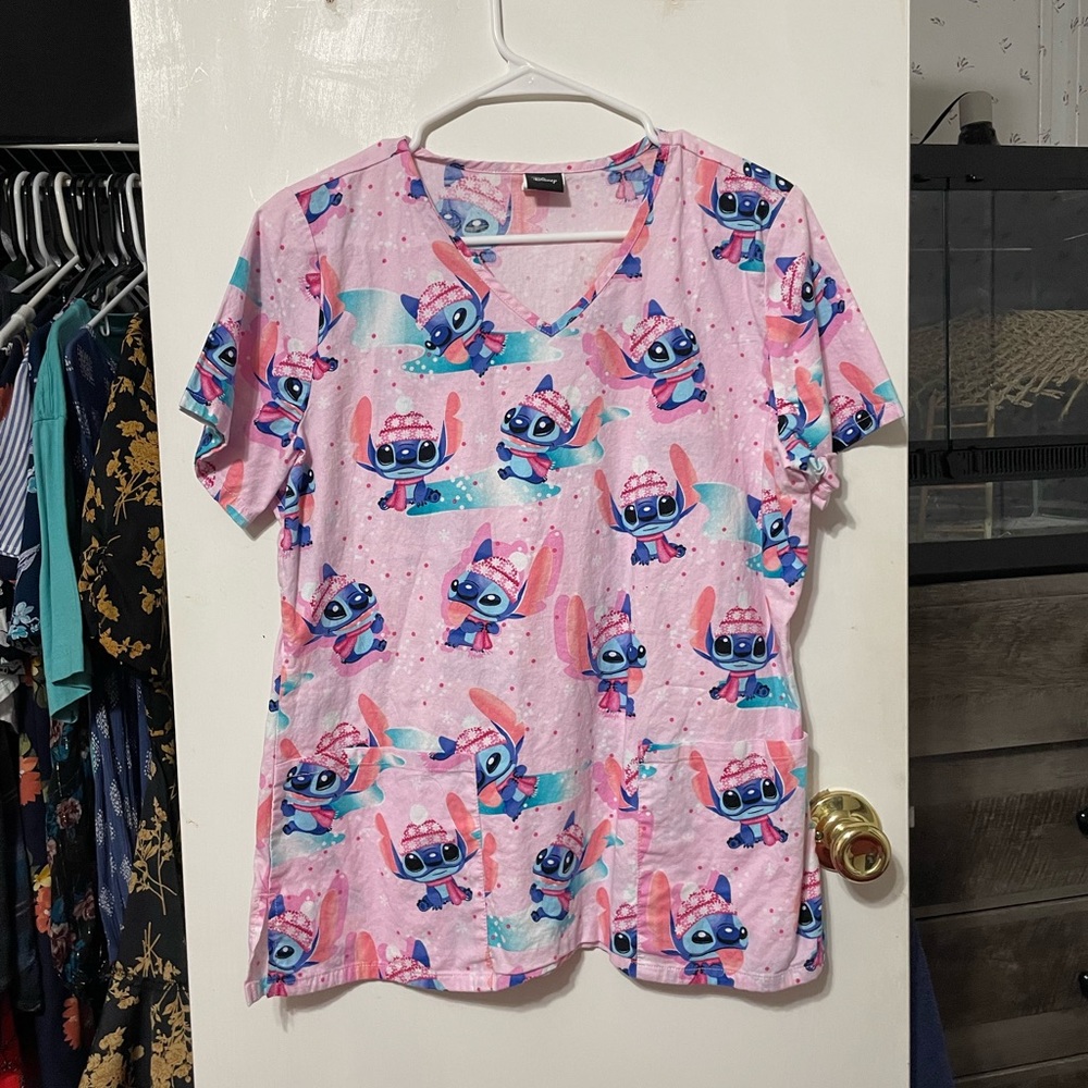 Disney stitch winter scrub top medium